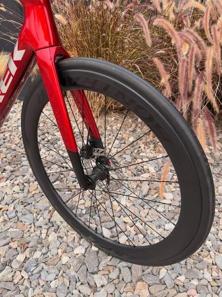 Trek Madone SL 6 Gen 8, 2025